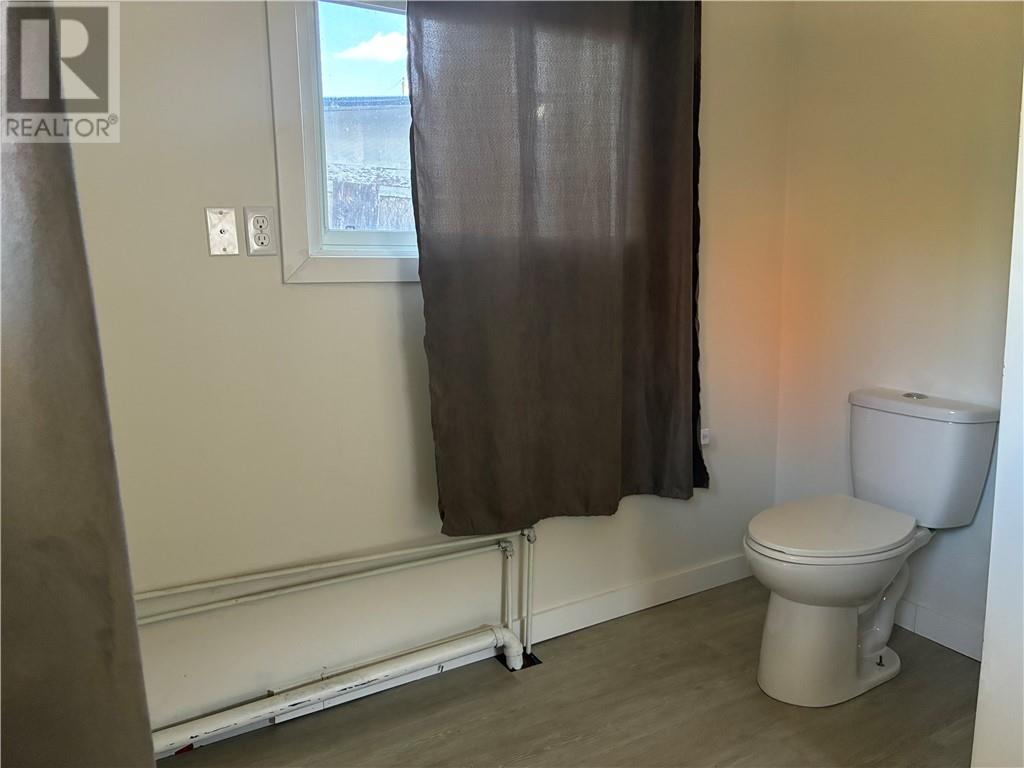 514 John Street - 15