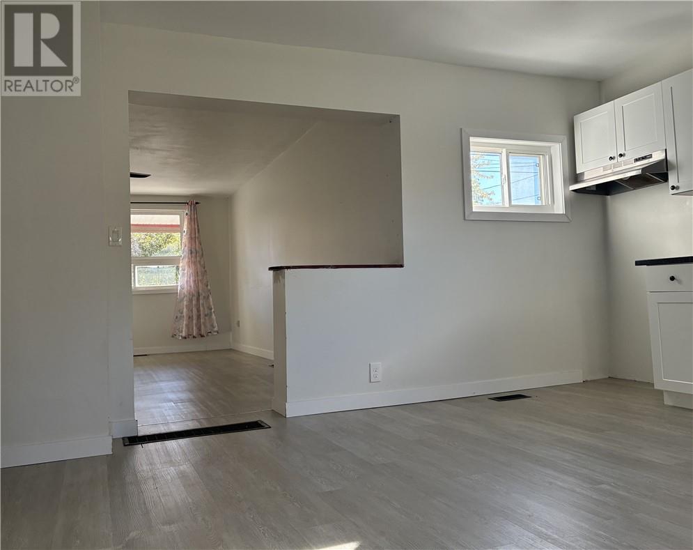 514 John Street - 5