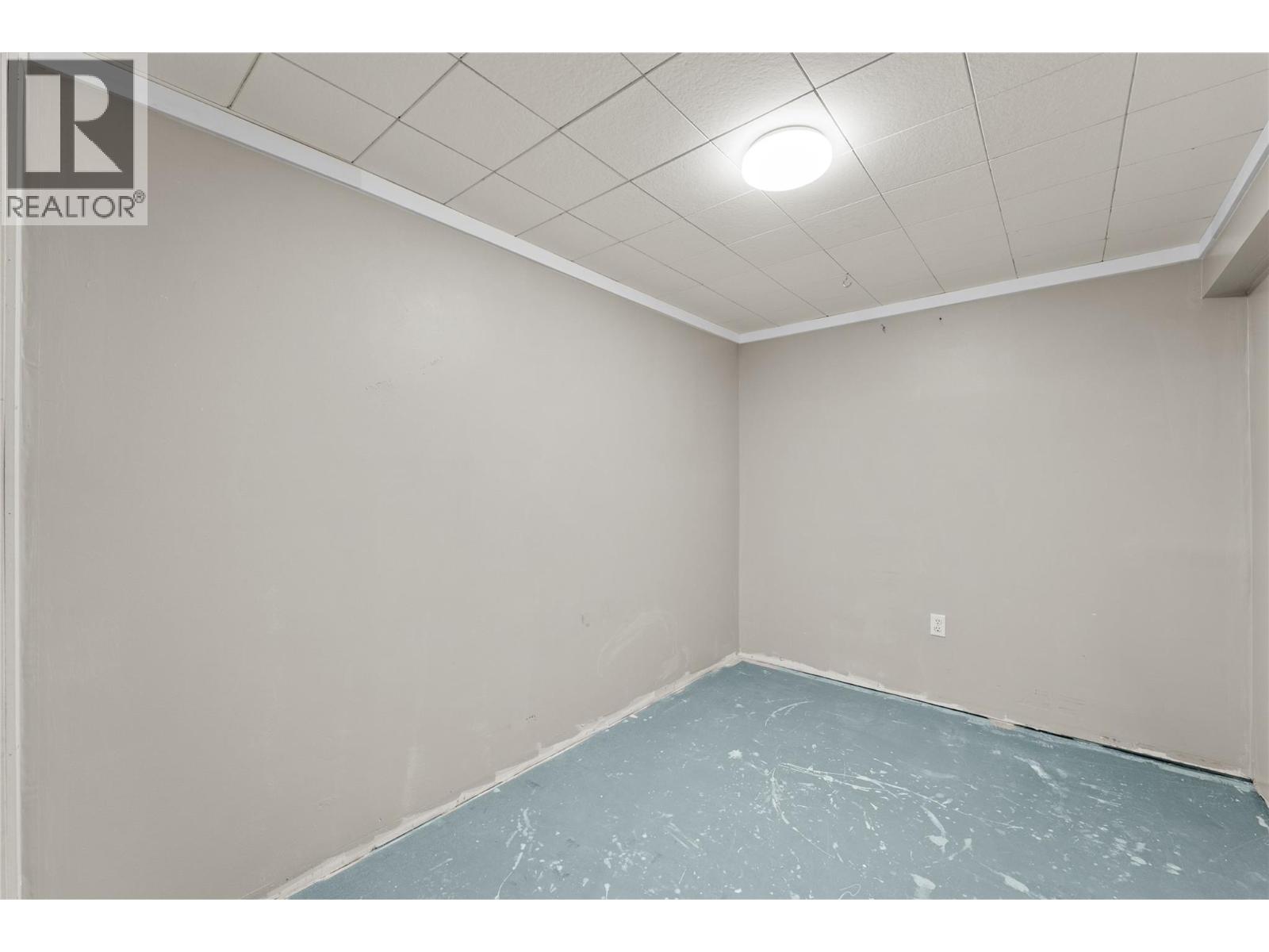 #33 1195 14TH Street - 27