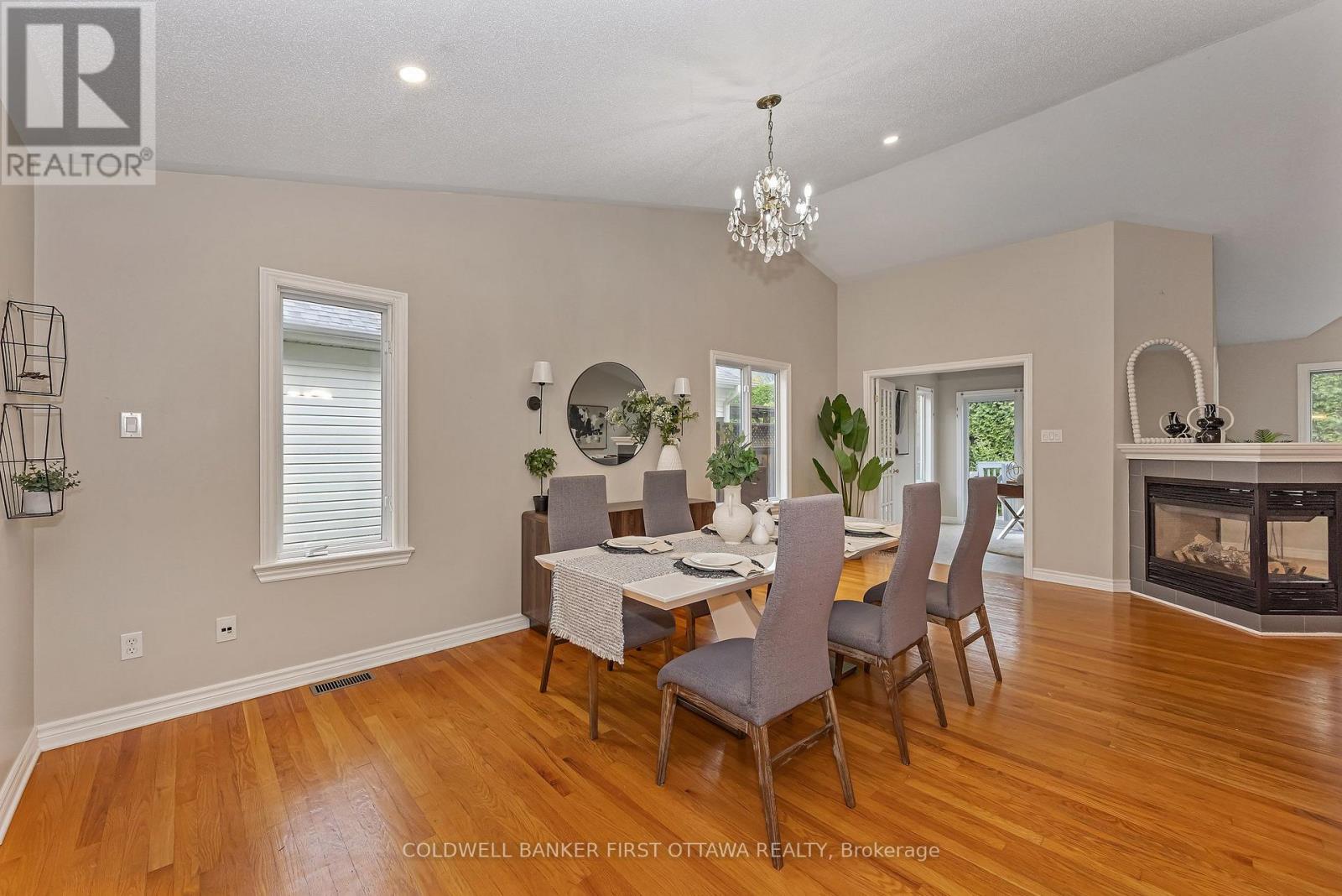 13 Fieldcrest Avenue — photo 10