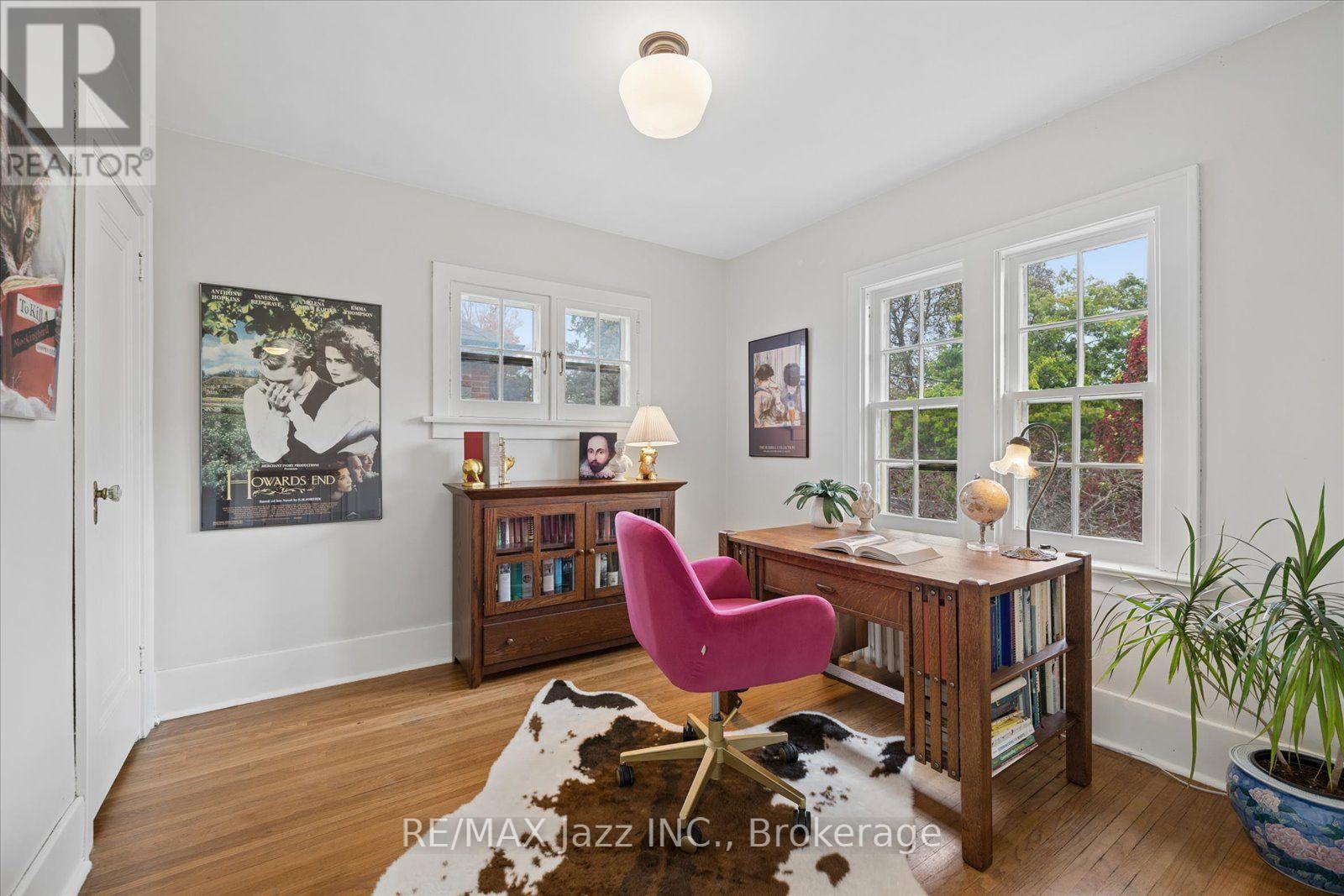 621 MASSON STREET - 31