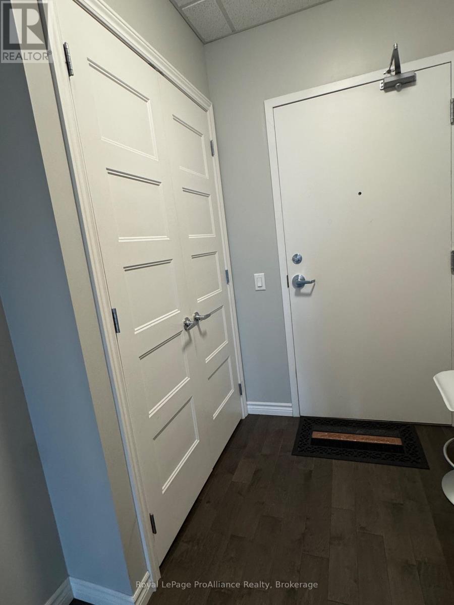 199 Front Street — photo 11