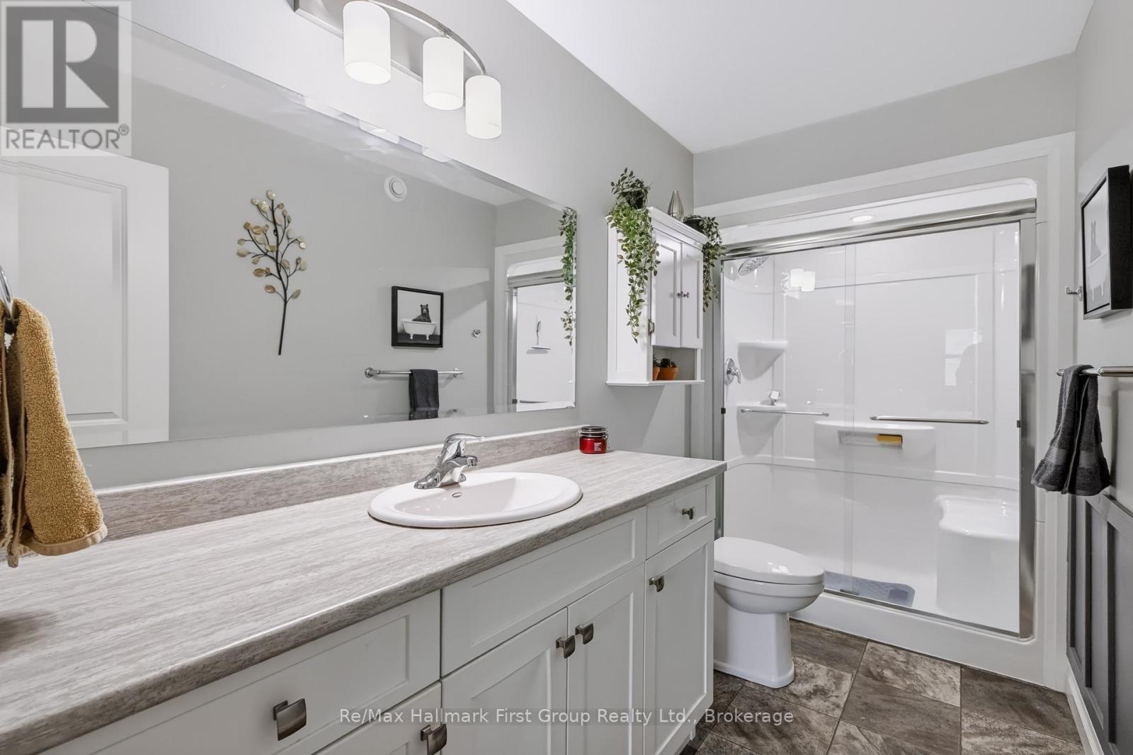 83 ASPEN DRIVE - 18