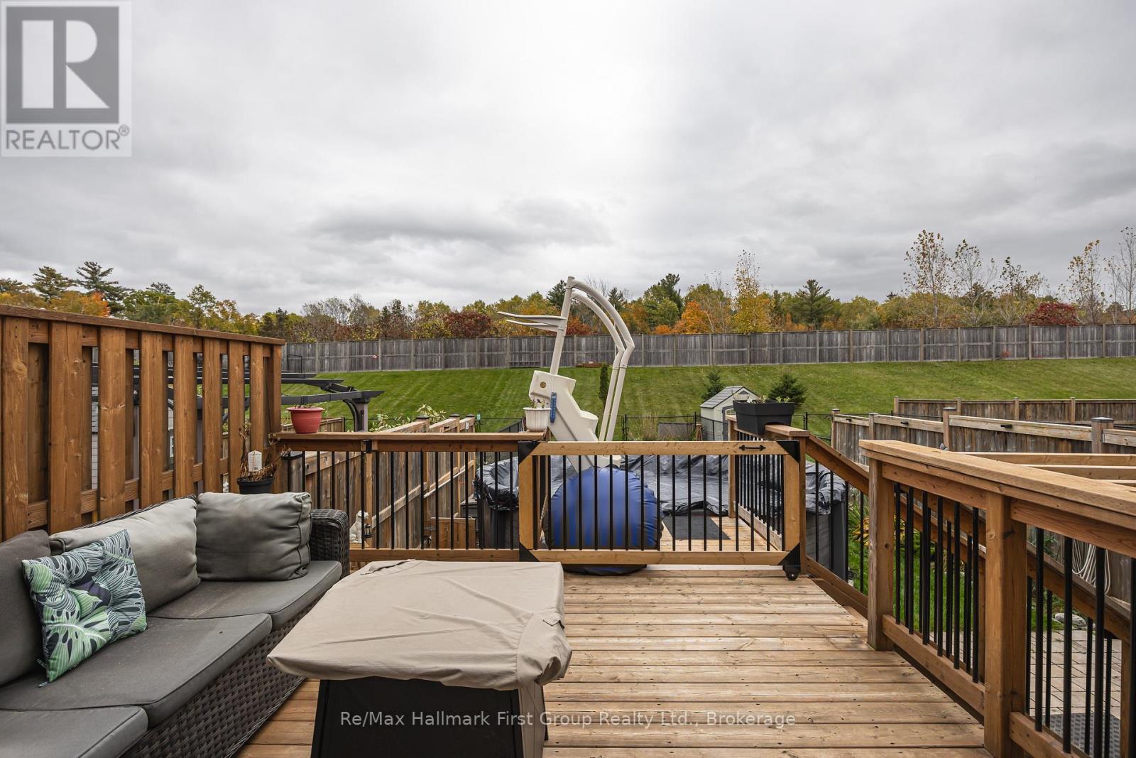 83 ASPEN DRIVE - 32