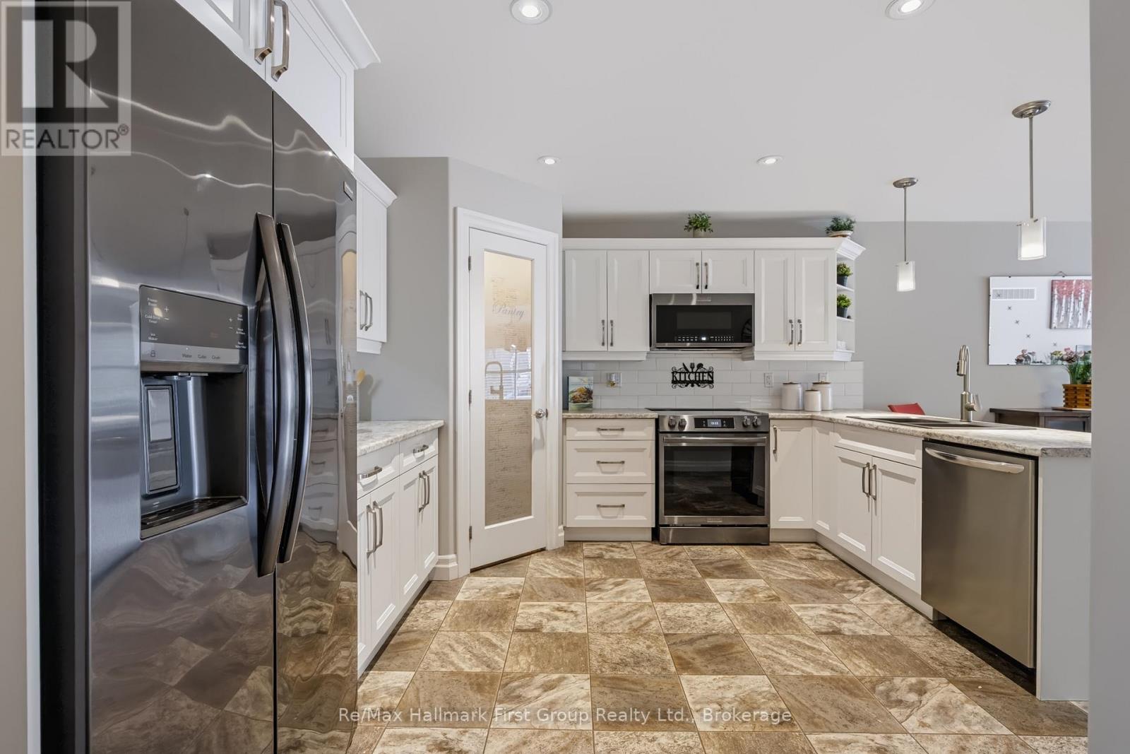 83 Aspen Drive, Quinte West, ON photo 5