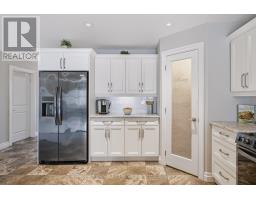 Family room - 83 Aspen Drive, Quinte West, ON K8V0E2 Photo 6