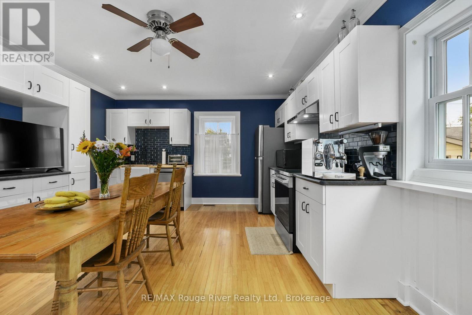 27 Buck Street, Cobourg, ON photo 14
