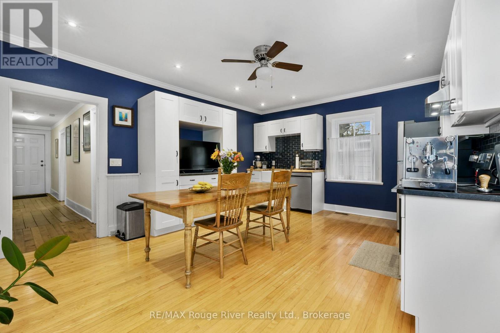 27 Buck Street, Cobourg, ON photo 17
