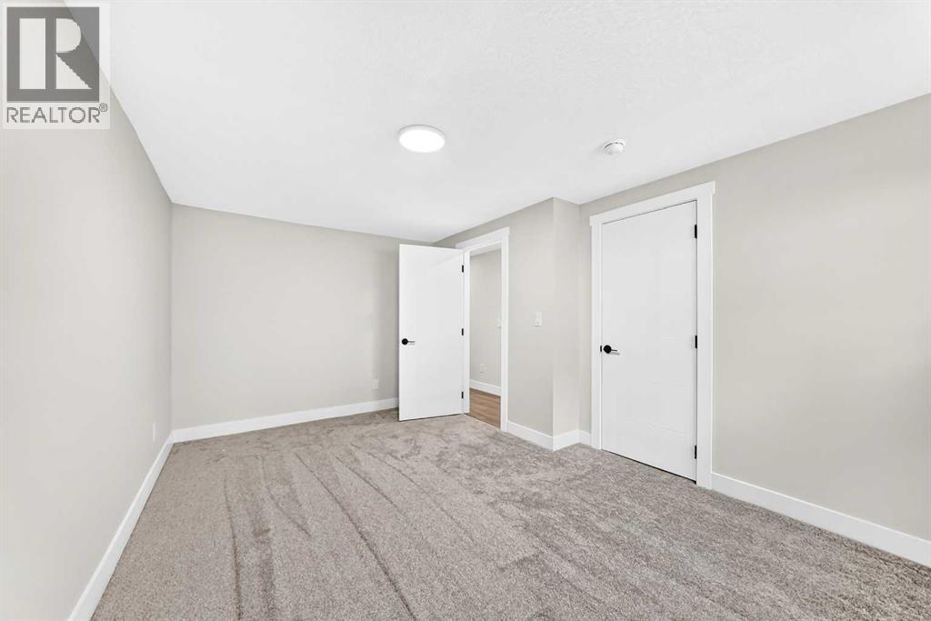 3320 60 Street NE - photo 32