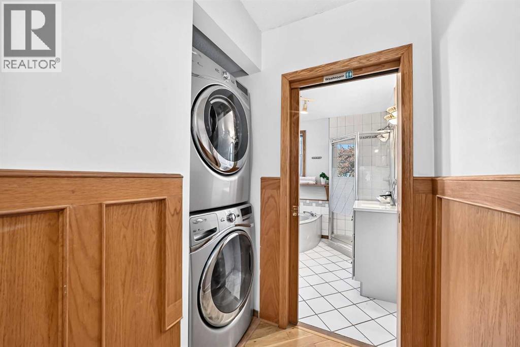 2208 Capitol Hill Crescent NW - photo 23