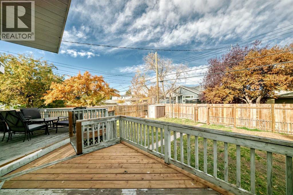 2208 Capitol Hill Crescent NW - photo 40