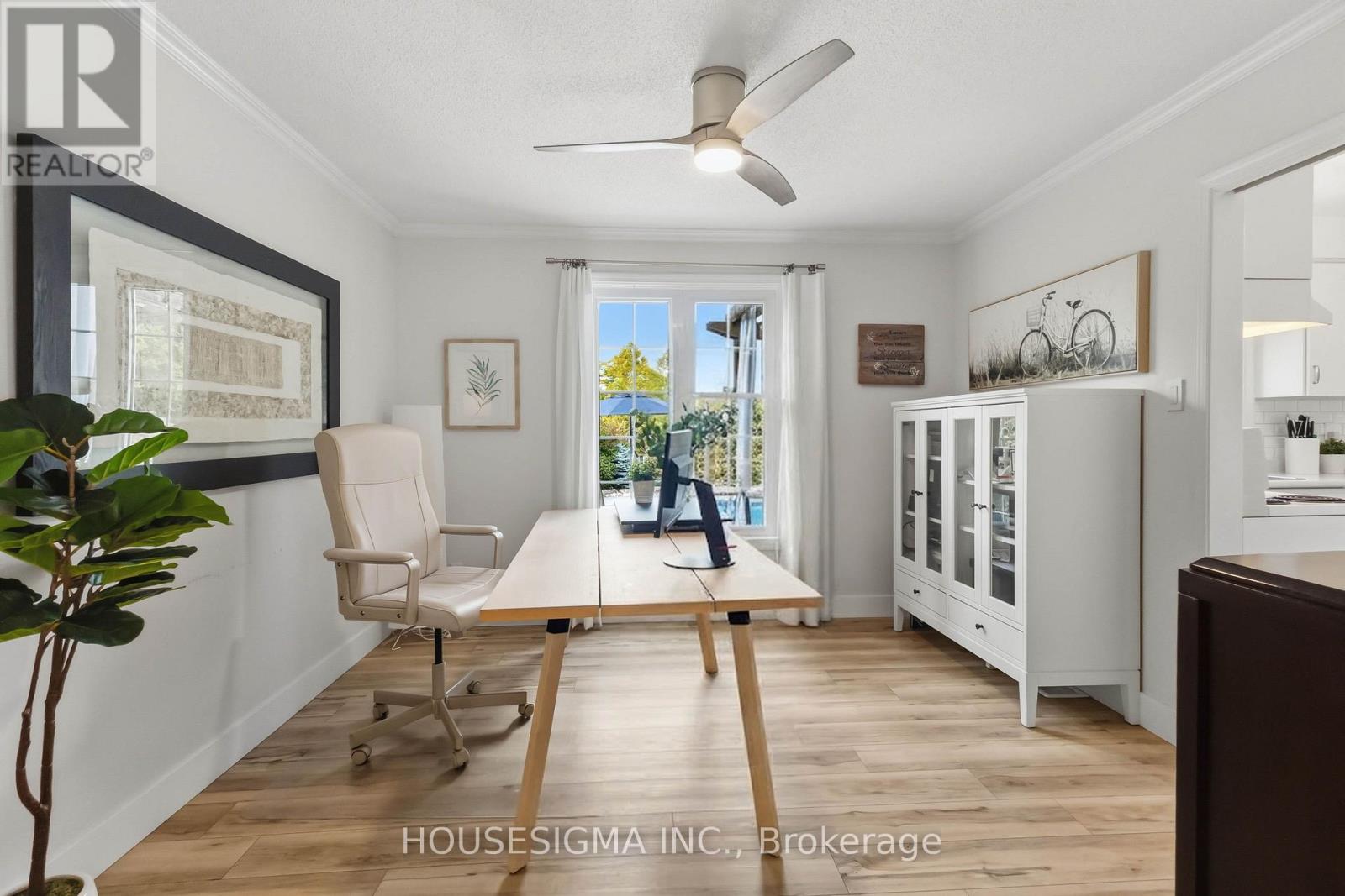 711 BUTLER AVENUE - 10