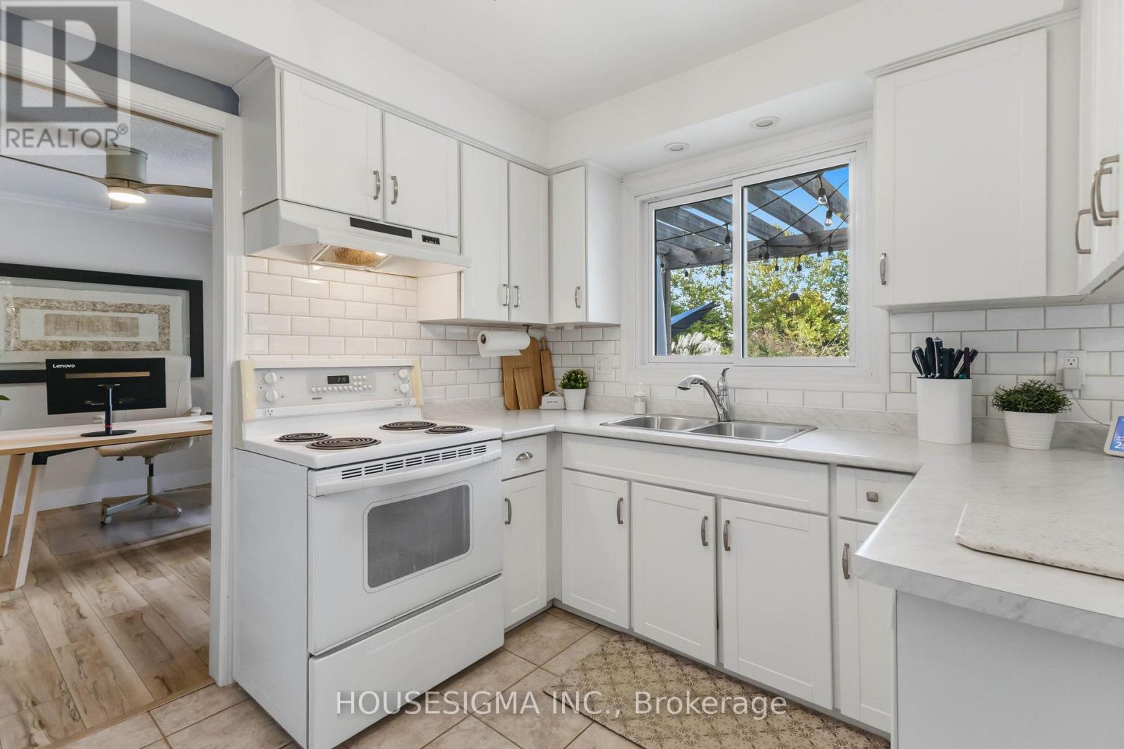 711 Butler Avenue — photo 14