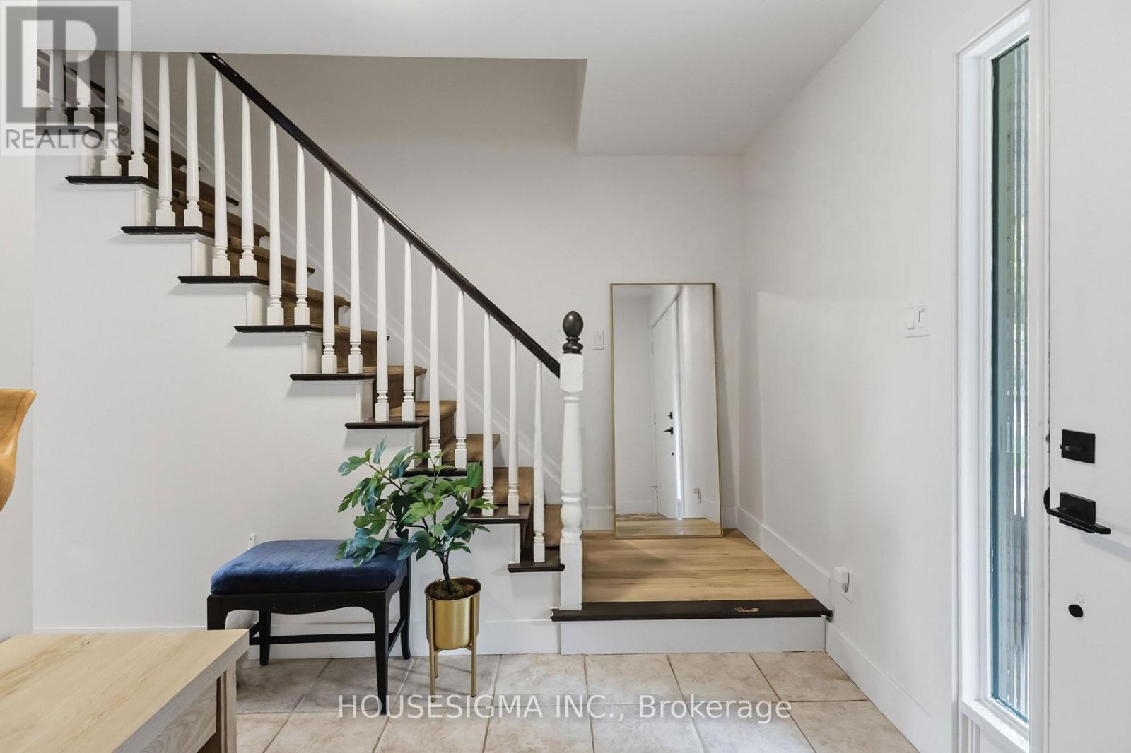 711 BUTLER AVENUE - 5