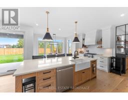 826 Eagletrace Drive, London North, ON N6G0E9 Photo 18