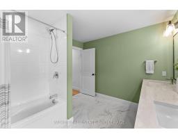 826 Eagletrace Drive, London North, ON N6G0E9 Photo 42