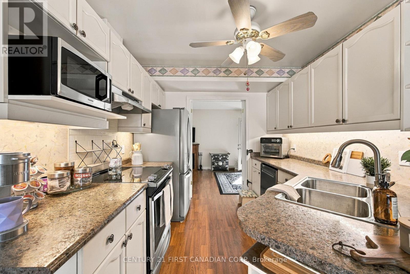 50 Chapman Court — photo 12