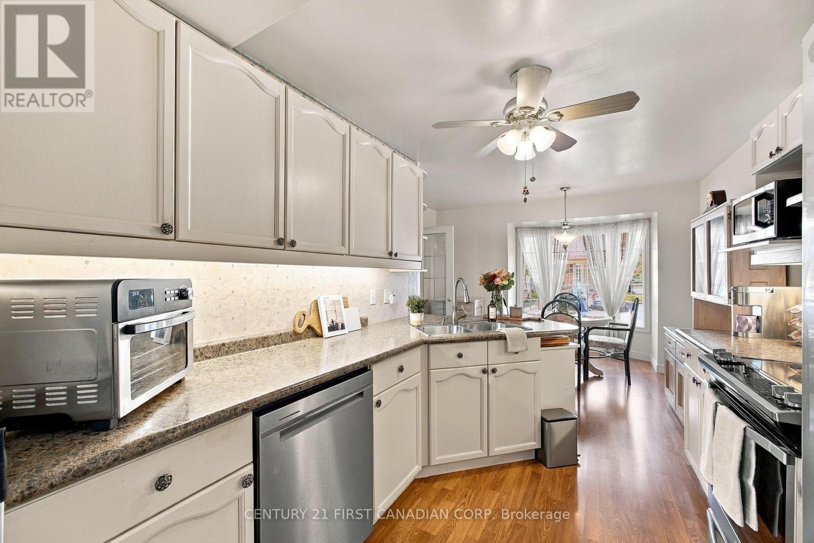 50 Chapman Court — photo 14