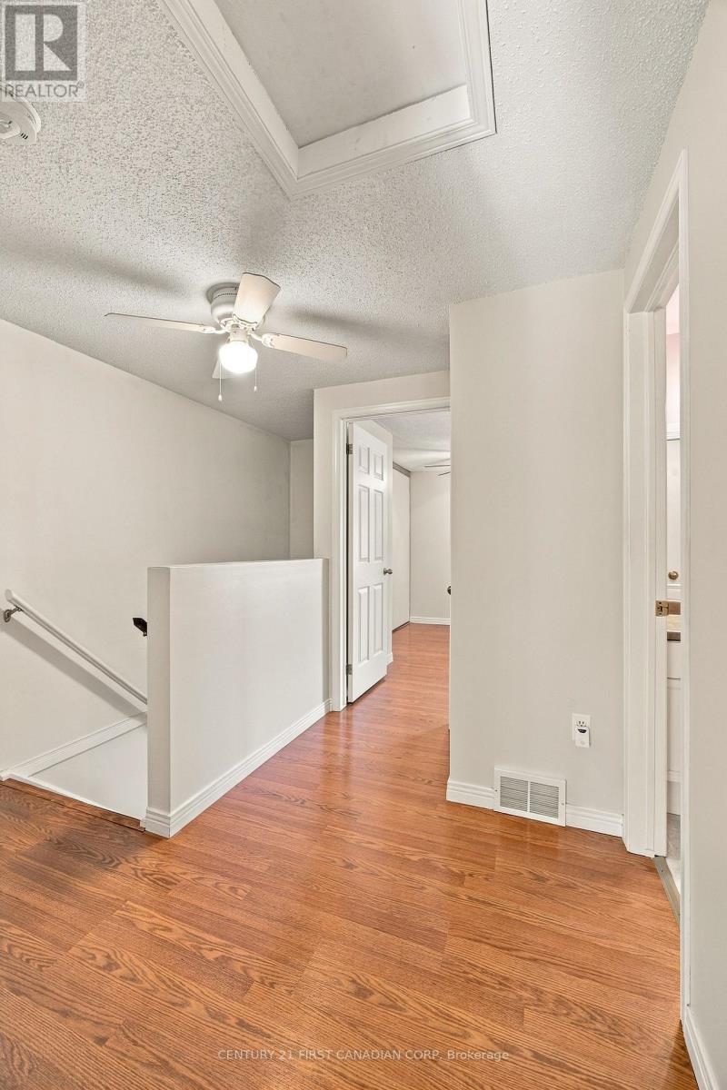 50 Chapman Court — photo 22