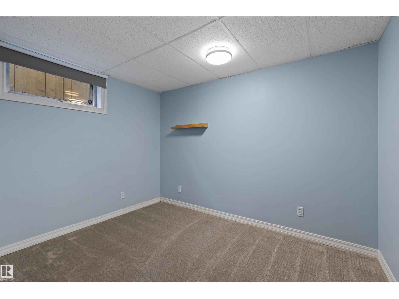 6207 85 AV NW - 36