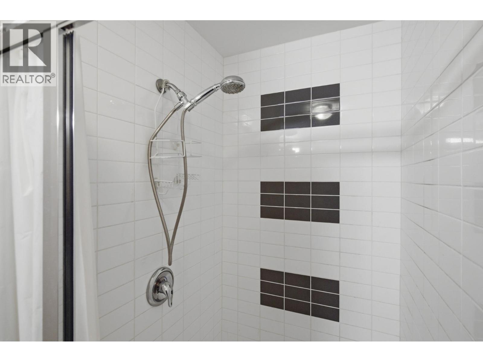 #412 2250 Majoros Road - 14