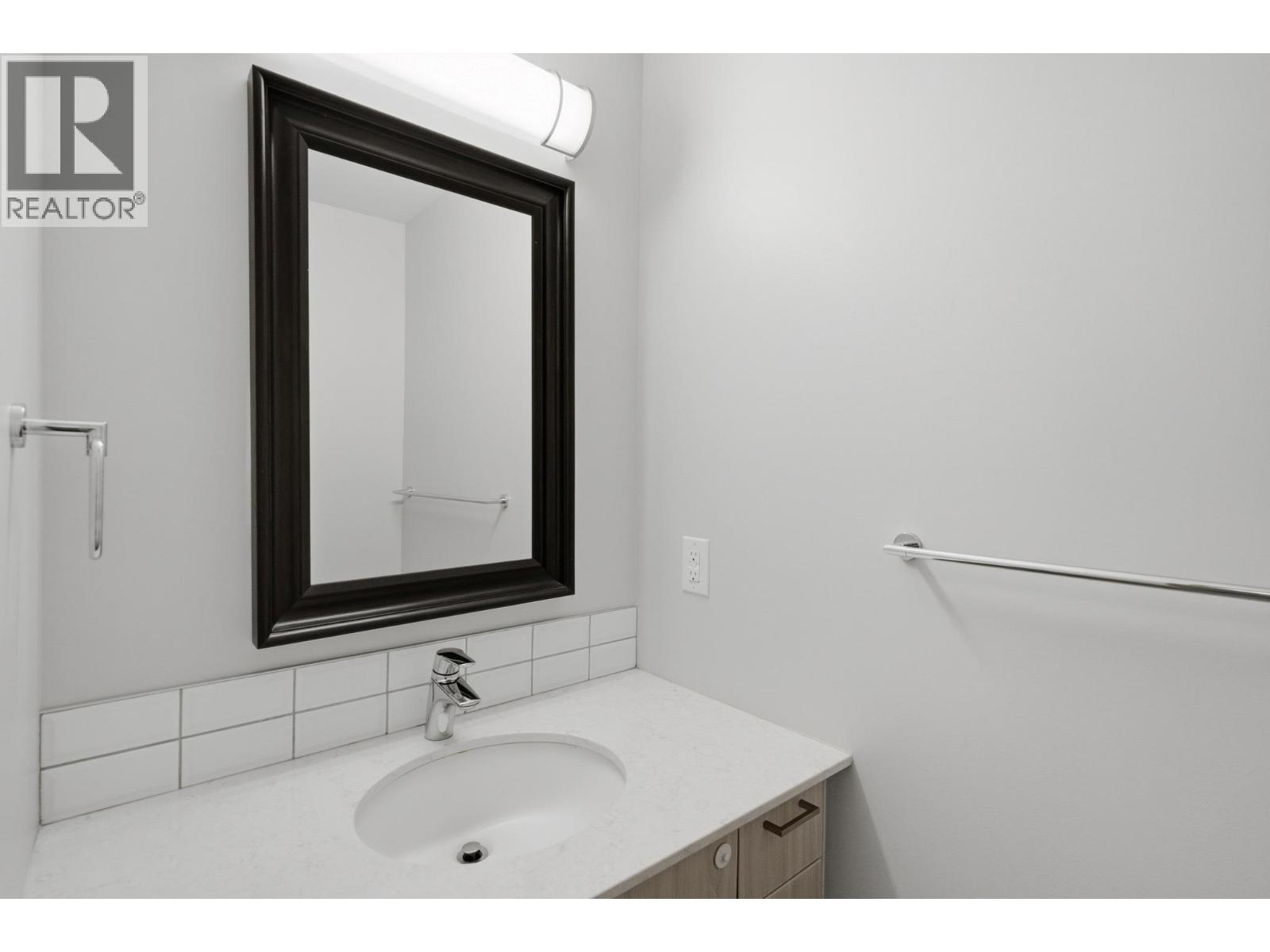 #412 2250 Majoros Road - 22