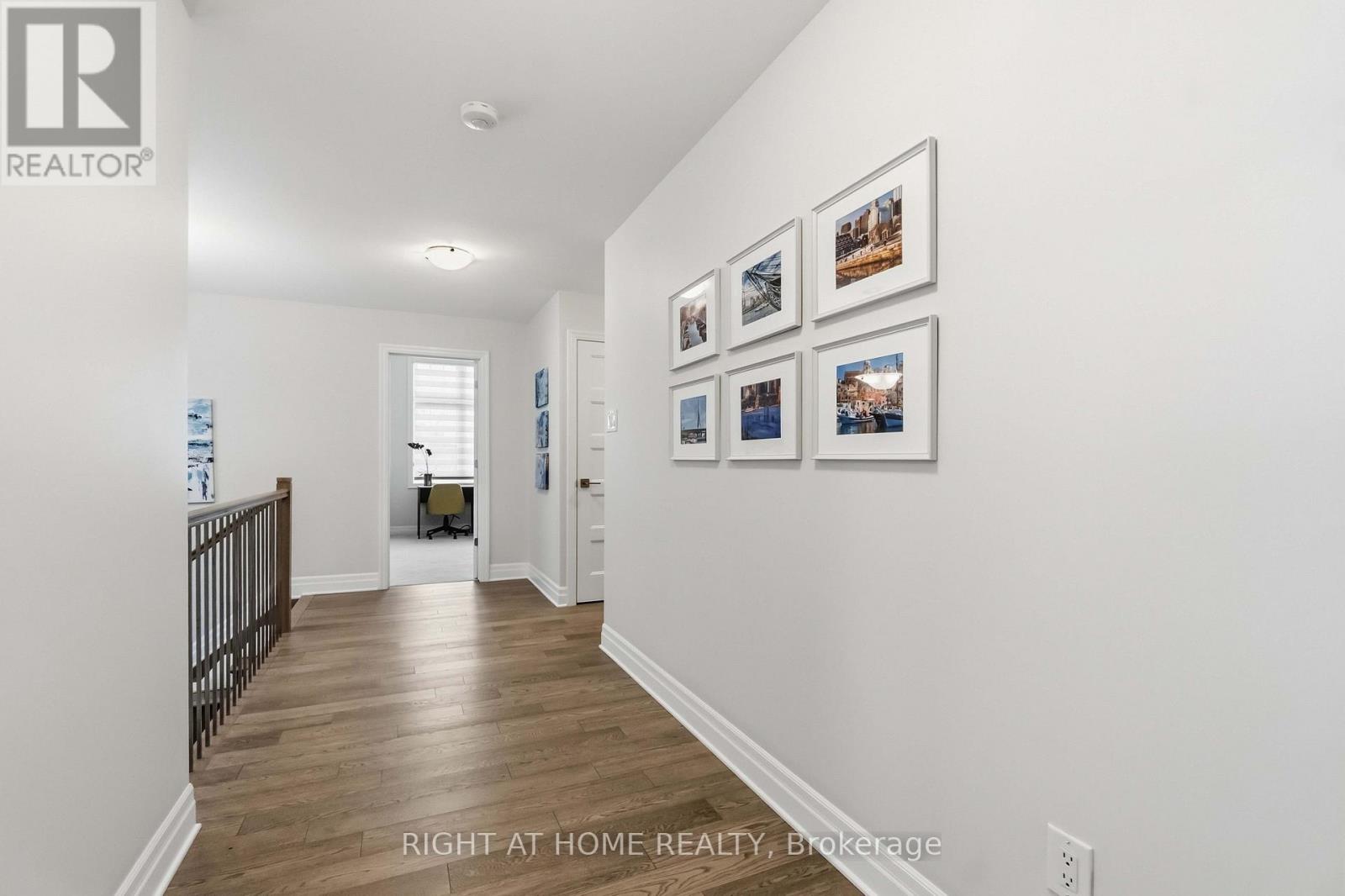 35 Hawks Landing Crescent — photo 33