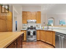Kitchen - 2 Thunderbird Crescent, Ottawa, ON K2M2H4 Photo 6