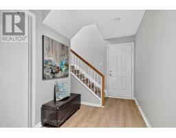 Kitchen - 10e Daybreak Street, Ottawa, ON K2G6T9 Photo 8