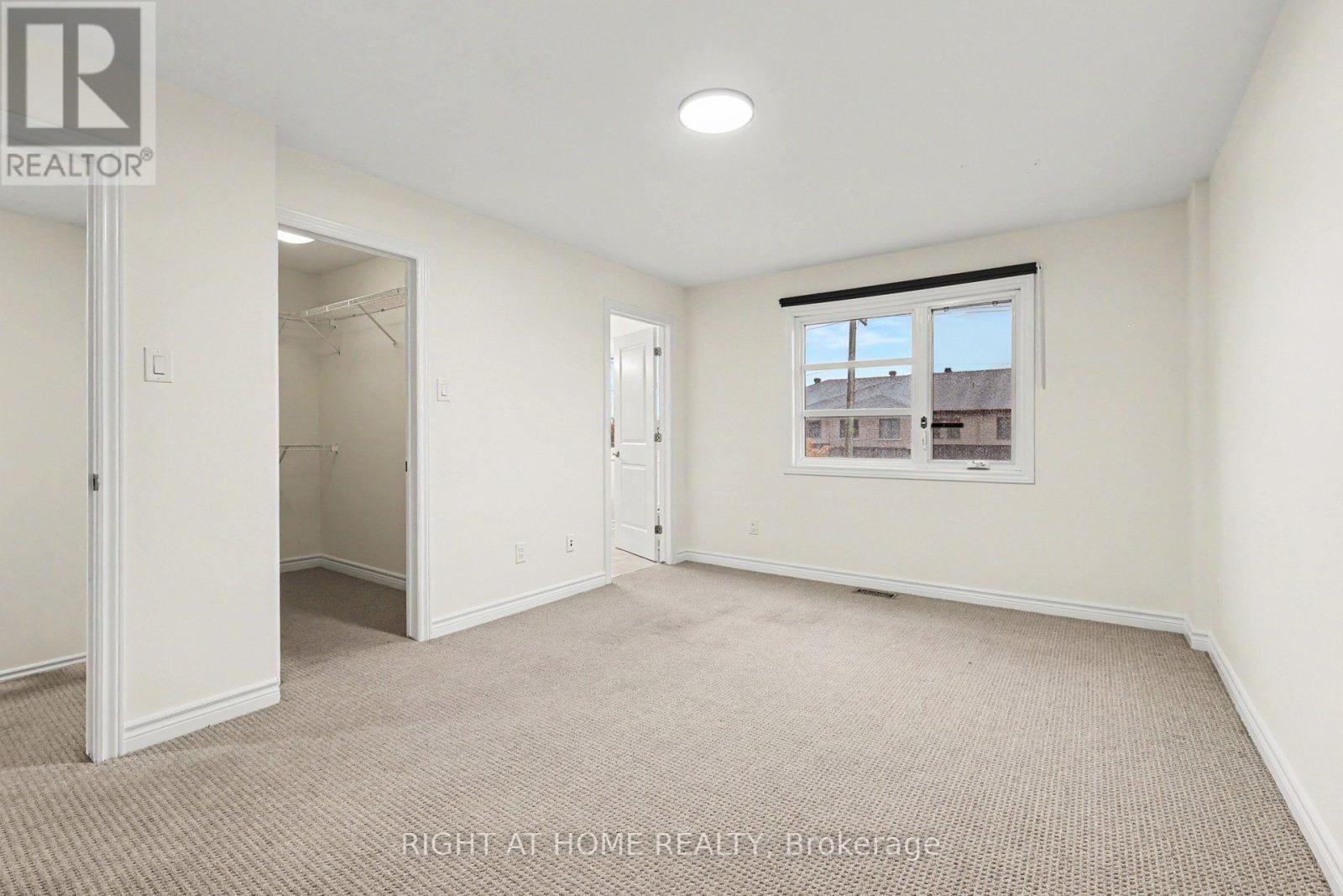 285 Munro Street — photo 18