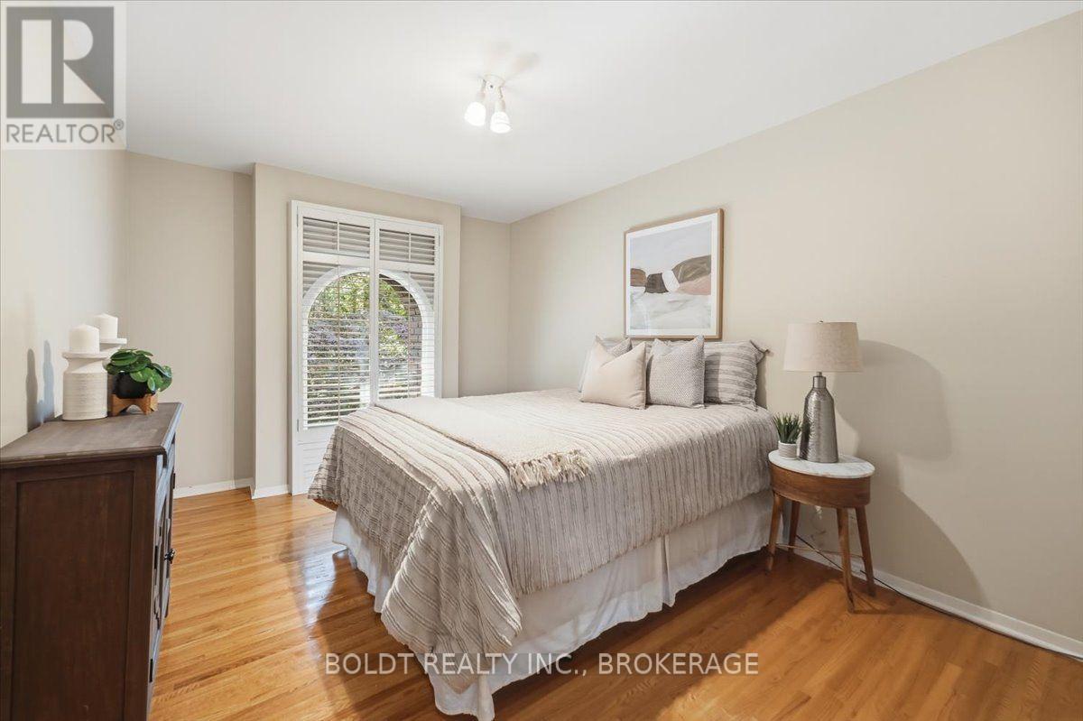 290 Riverview Boulevard — photo 37