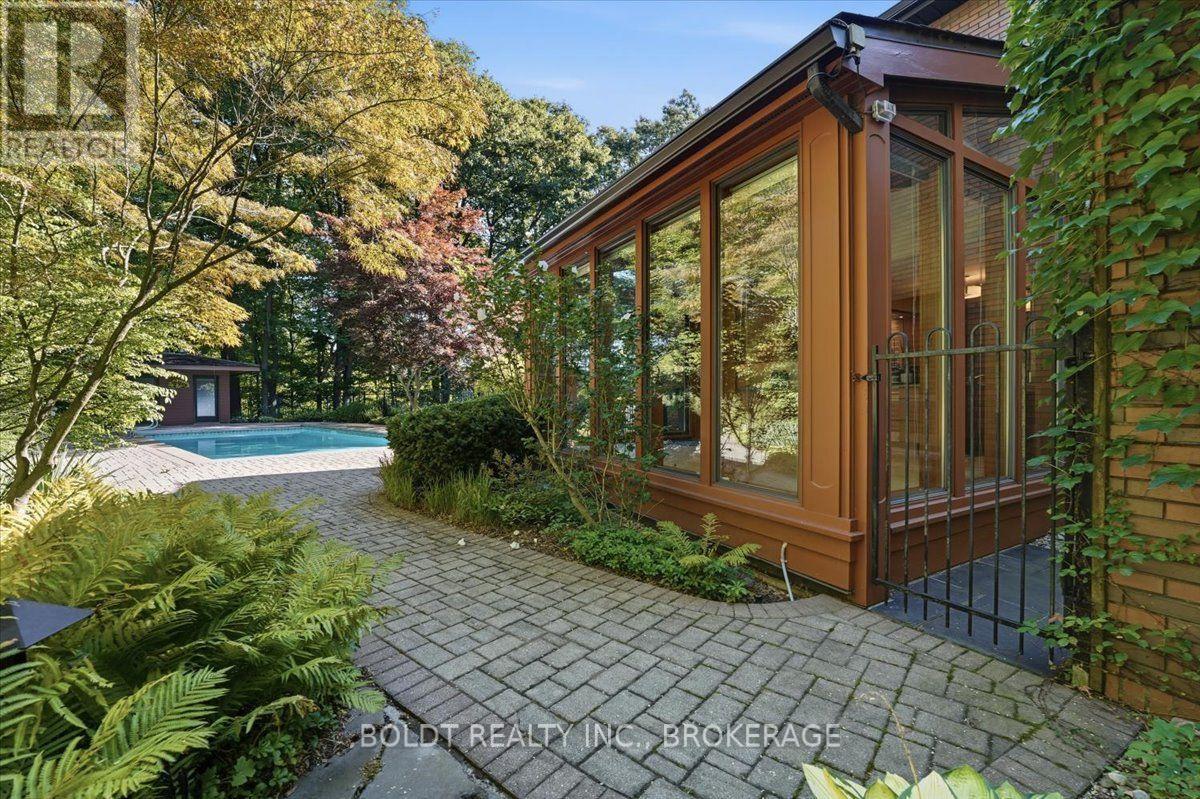 290 Riverview Boulevard — photo 44
