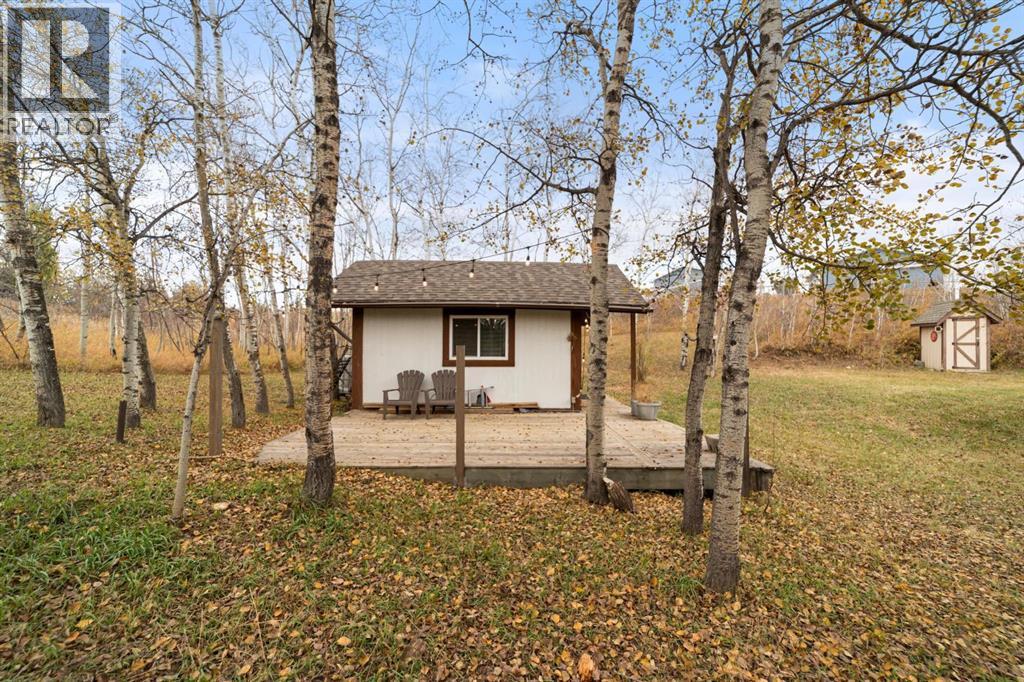 Listing photo – 25 Earls Way, White Sands