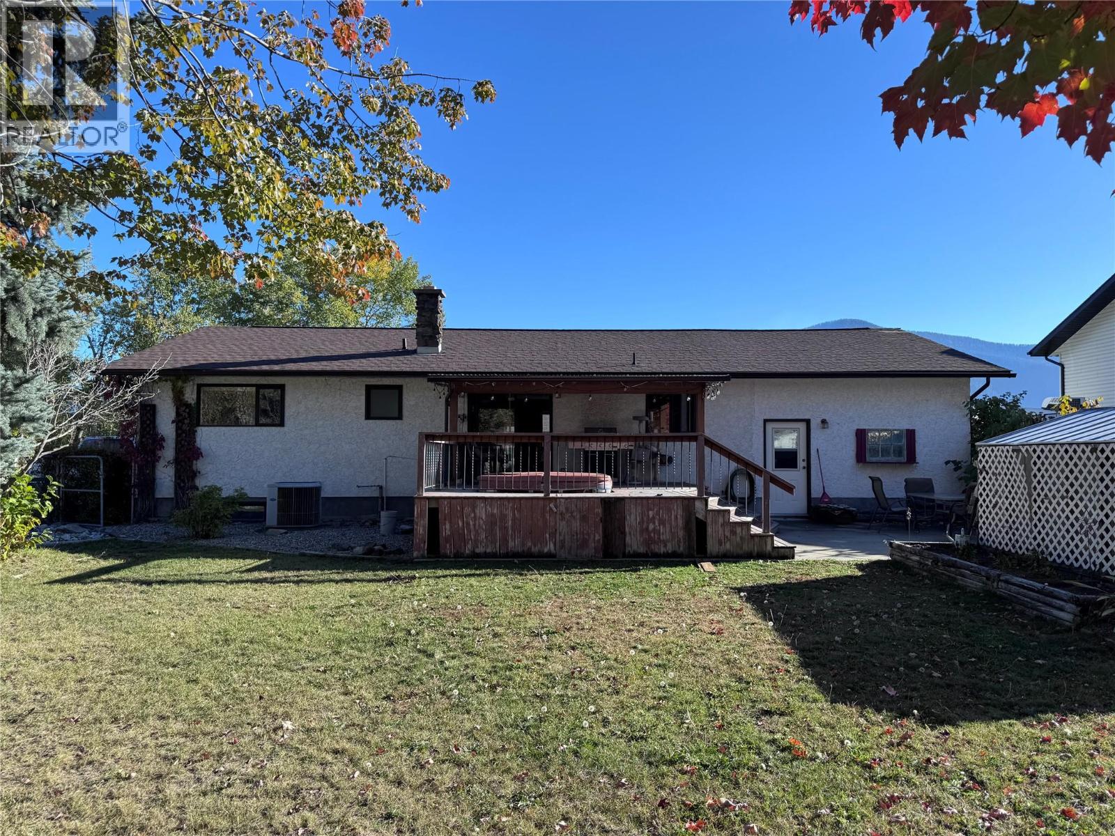 243 WINNIPEG Avenue - 3