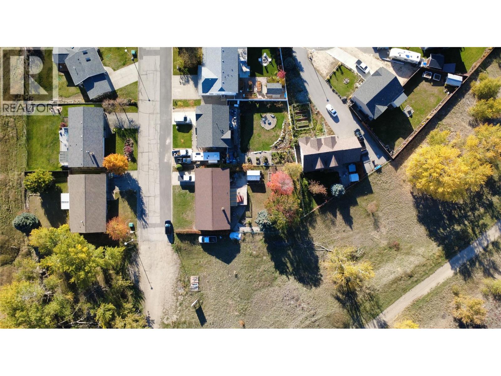 243 WINNIPEG Avenue - 5