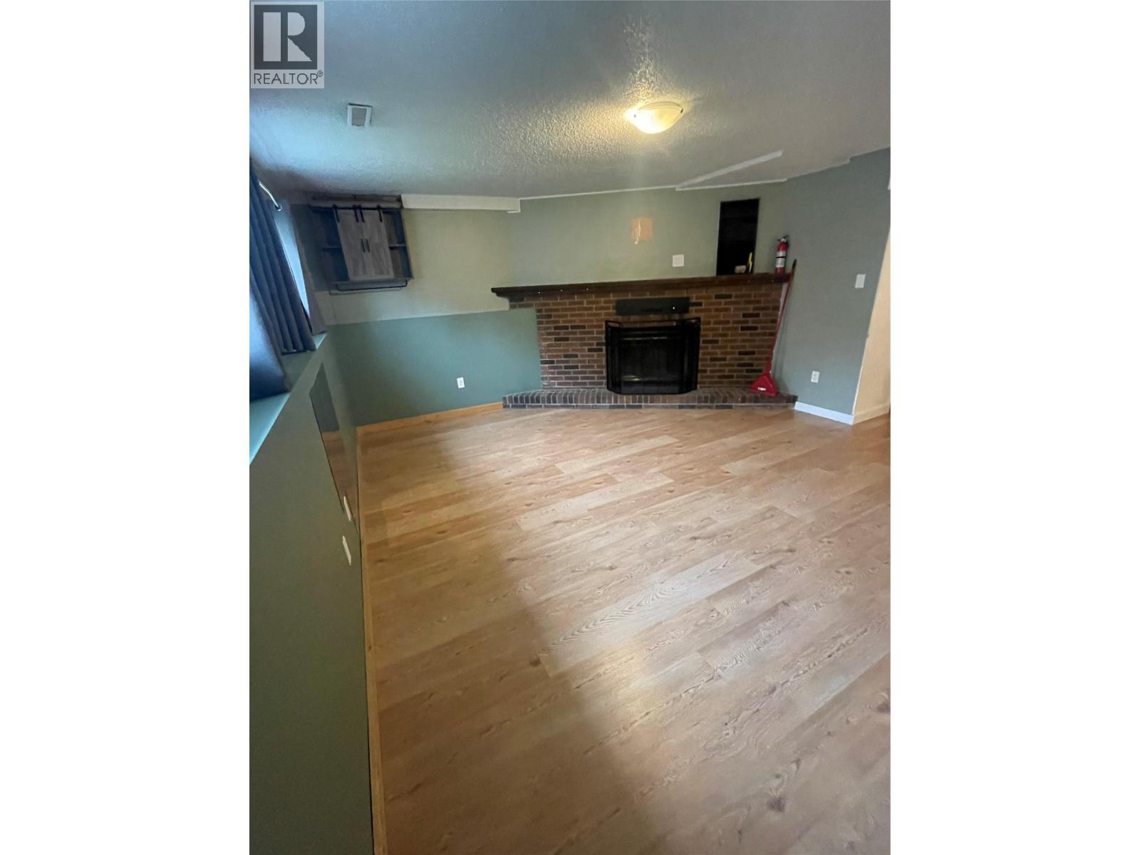 107 PEACE RIVER Crescent - 17