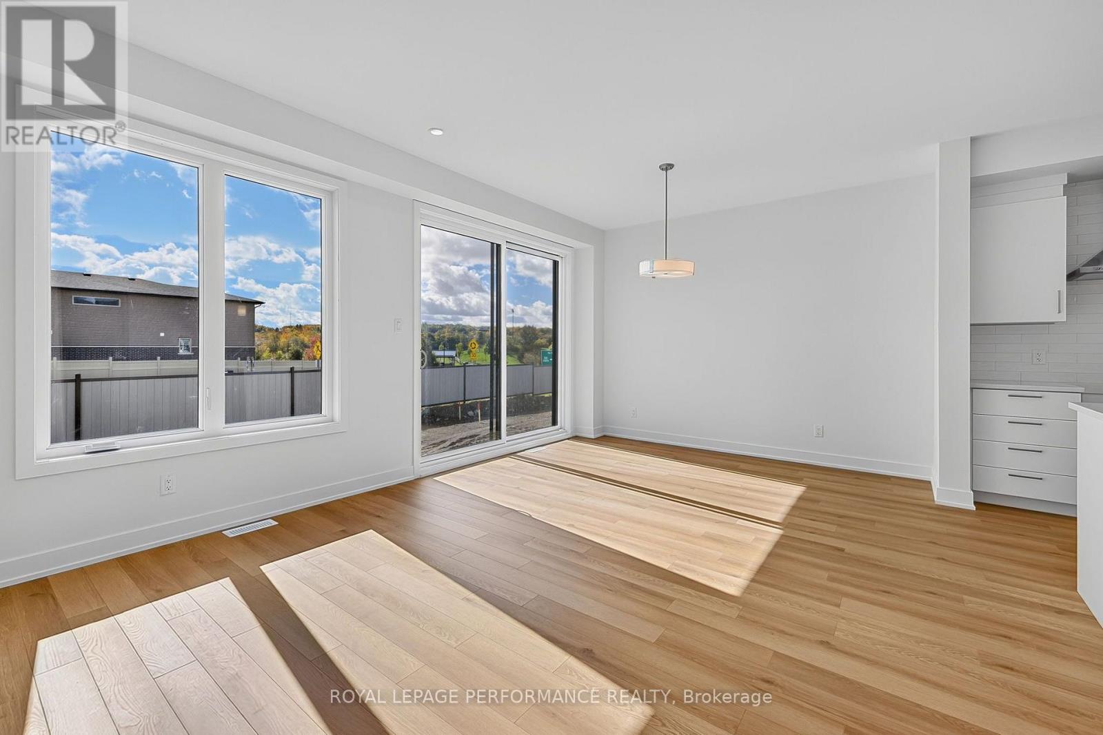 Th-152b Cypress Street — photo 11
