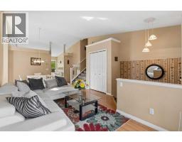 525 Shawinigan Drive SW - photo 5