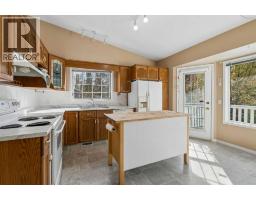 525 Shawinigan Drive SW - photo 7