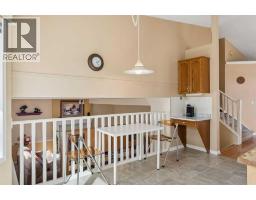 525 Shawinigan Drive SW - photo 9