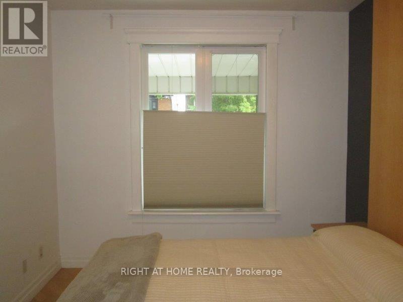261 Grace Street — photo 21