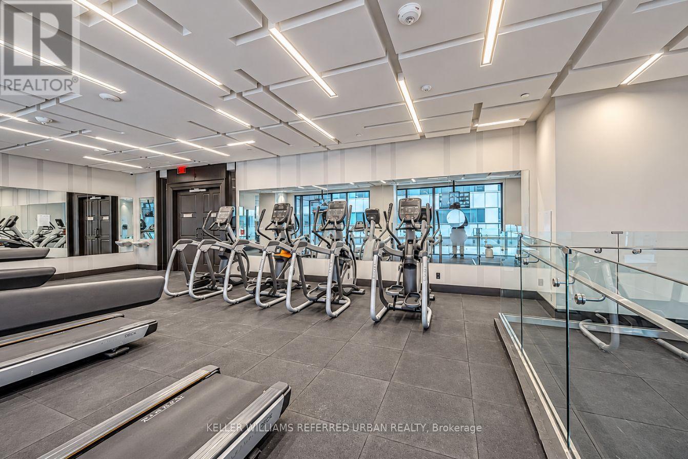 #2103 87 PETER STREET - 17