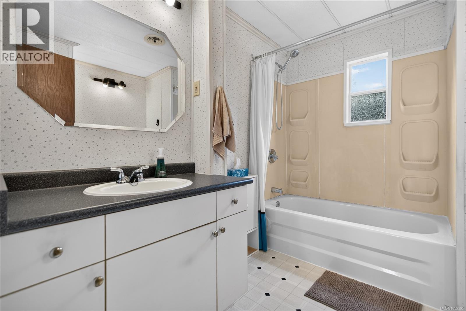 #23 1901 Ryan Rd E - 12