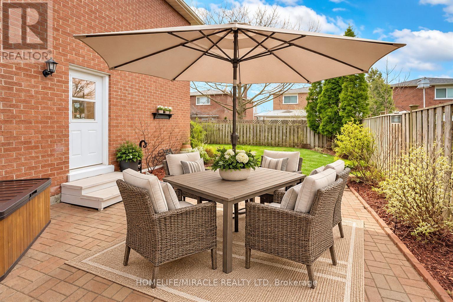 8 WILLOWCREST COURT - 17
