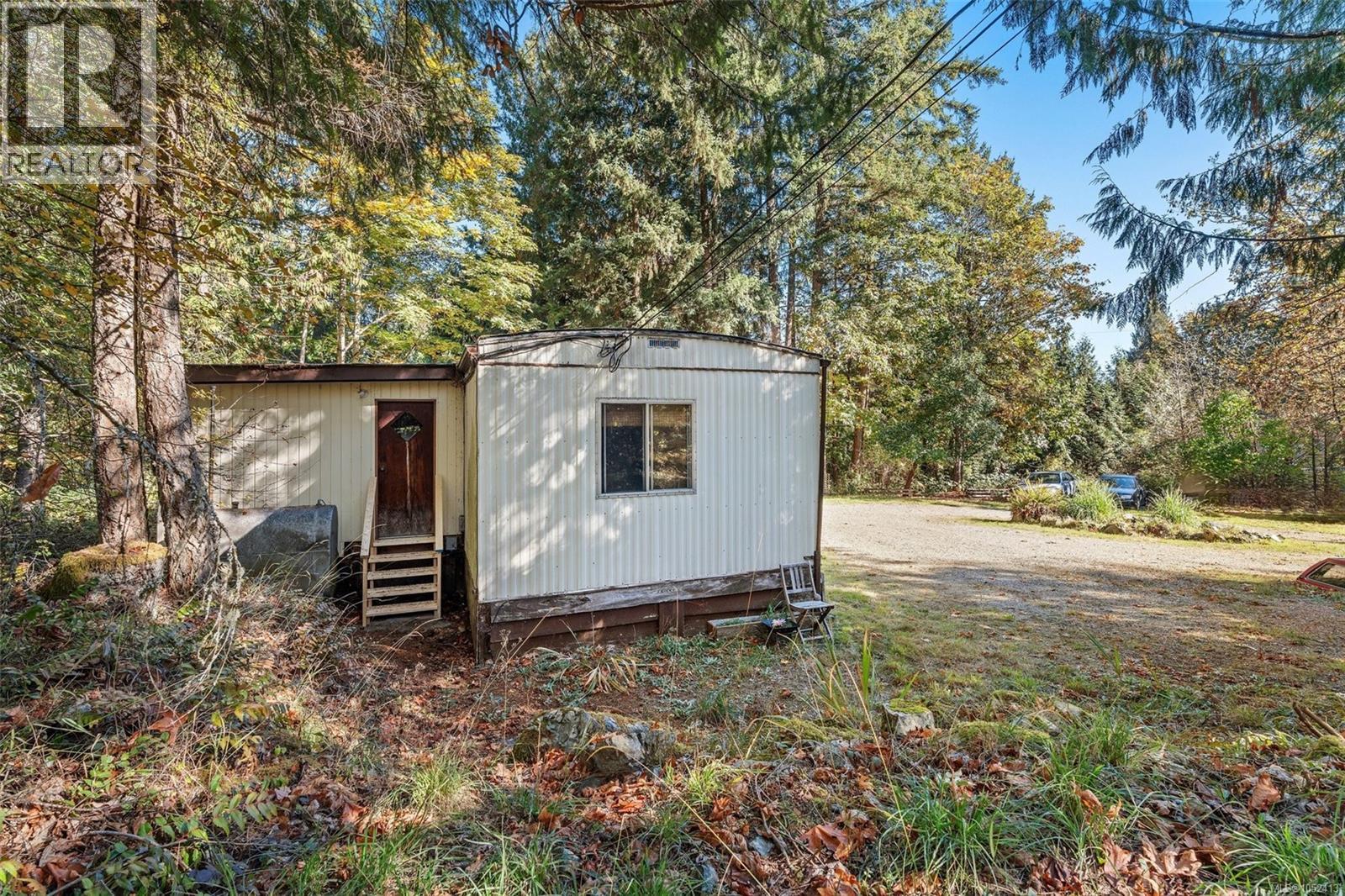 1549 Shawnigan Mill Bay Rd - 36