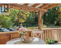 1549 Shawnigan Mill Bay Rd, Shawnigan Lake, BC V8H2A4 Photo 12