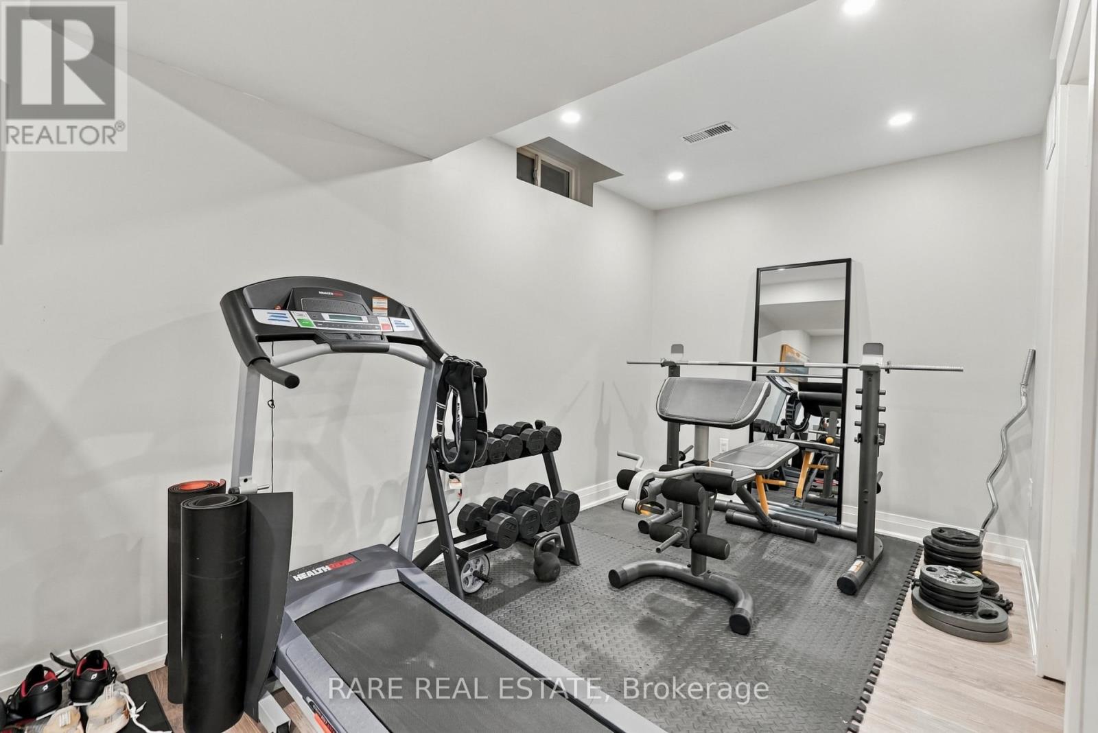 57 Fenwick Avenue — photo 38