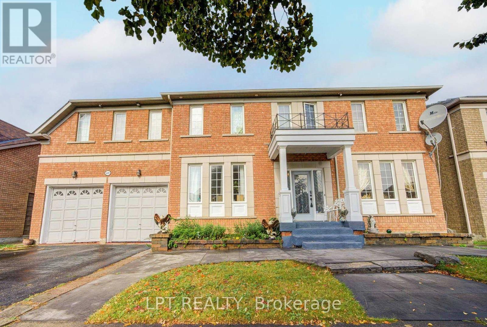 69 Westacott Crescent, Ajax, ON