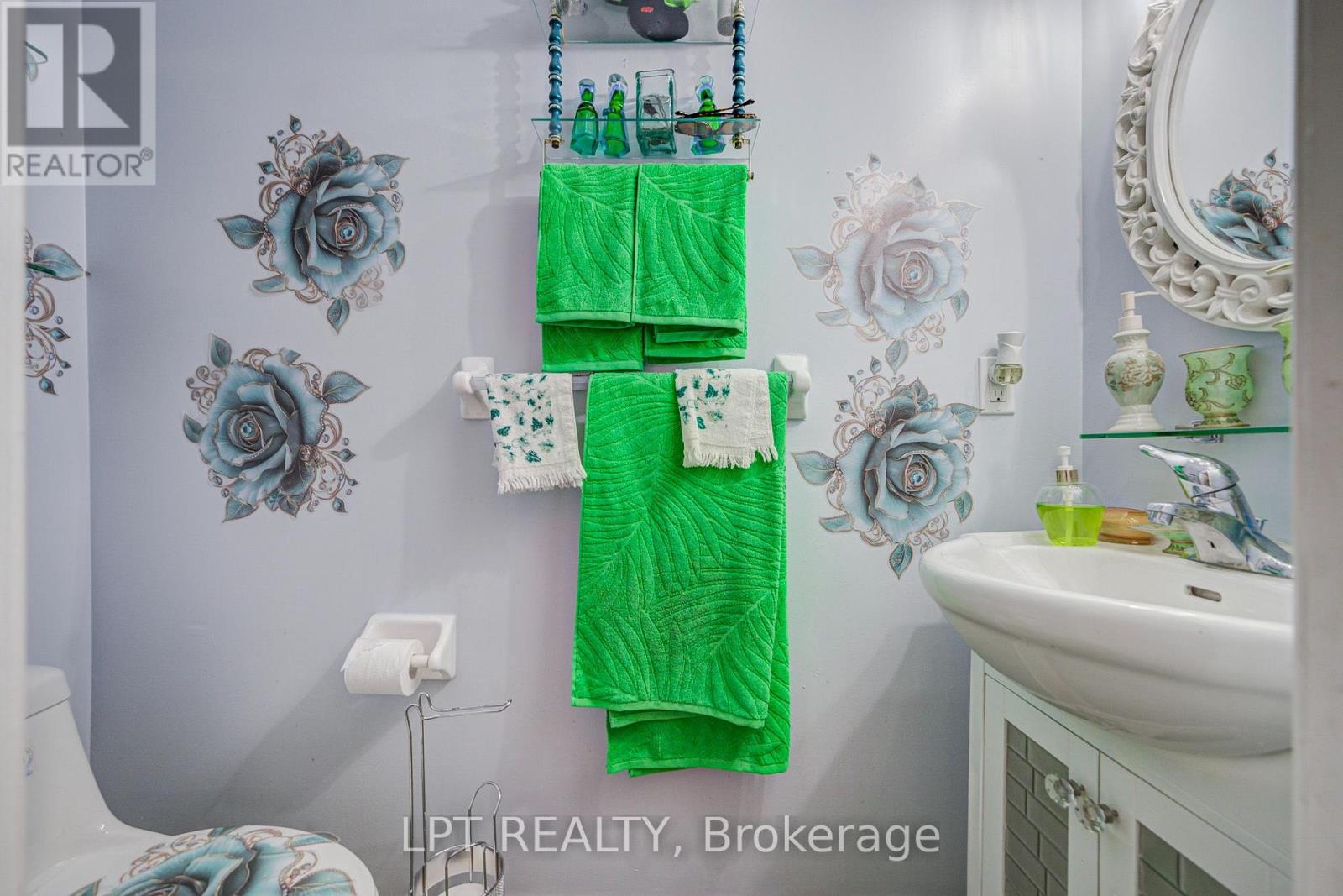 69 Westacott Crescent — photo 19
