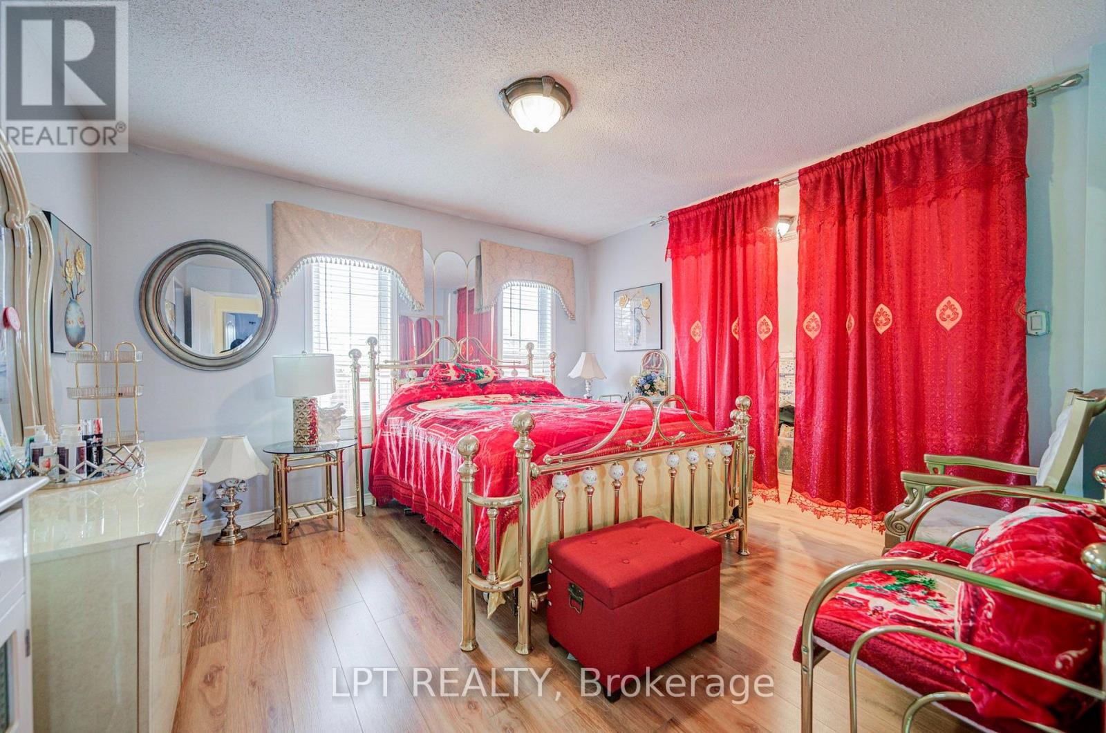 69 Westacott Crescent — photo 24